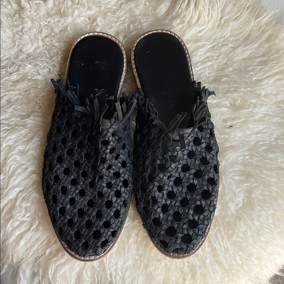 Free people black Woven Women's Slip-On Shoes - Picture 5 of 10